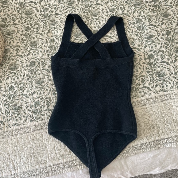 Abercrombie bodysuit - Picture 2 of 3